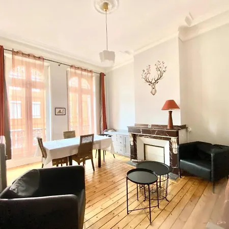 Apartamento Charming Apartment With Bedroom Toulouse